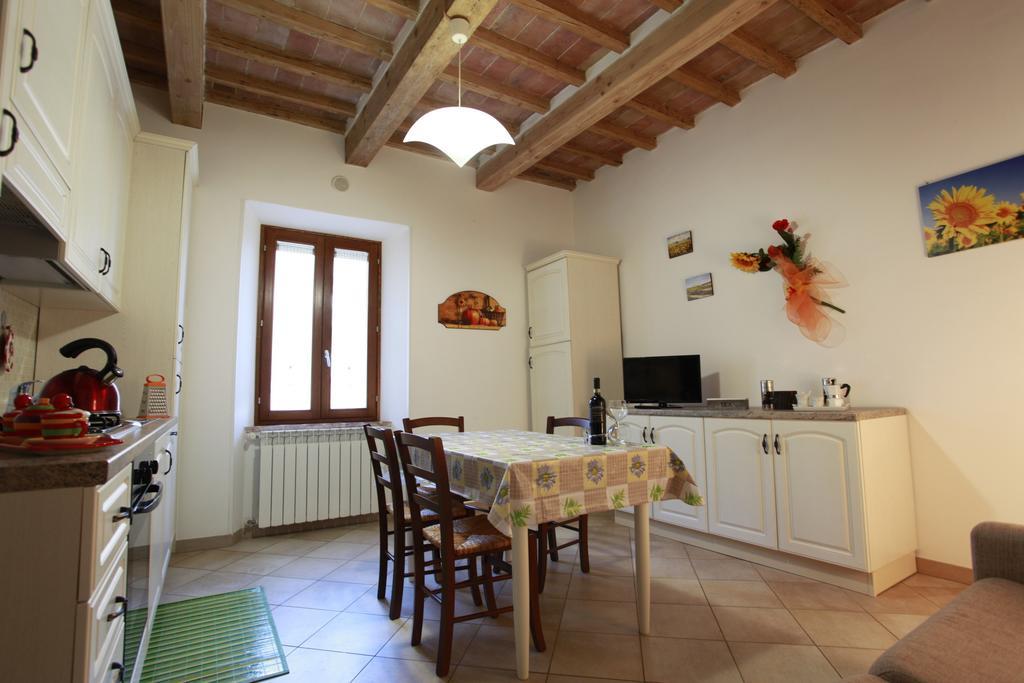 Borgo Rosia Holiday House Phòng bức ảnh